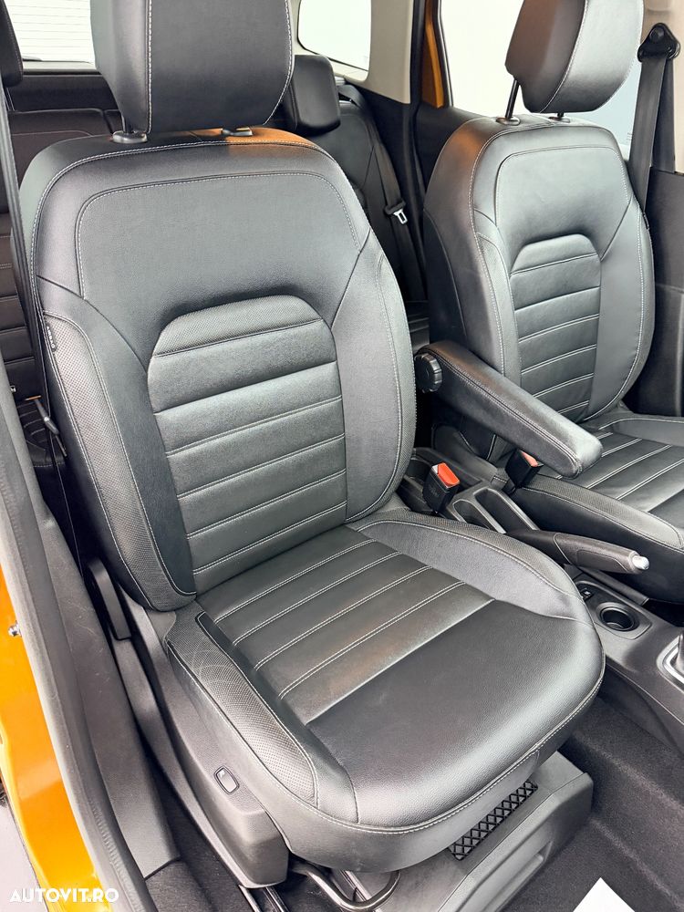 Dacia Duster TCe 100 Essential - 16