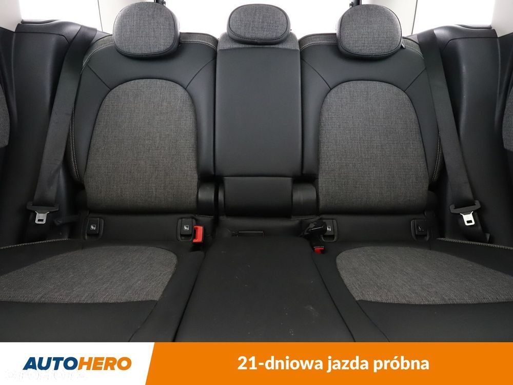 MINI Countryman - 16