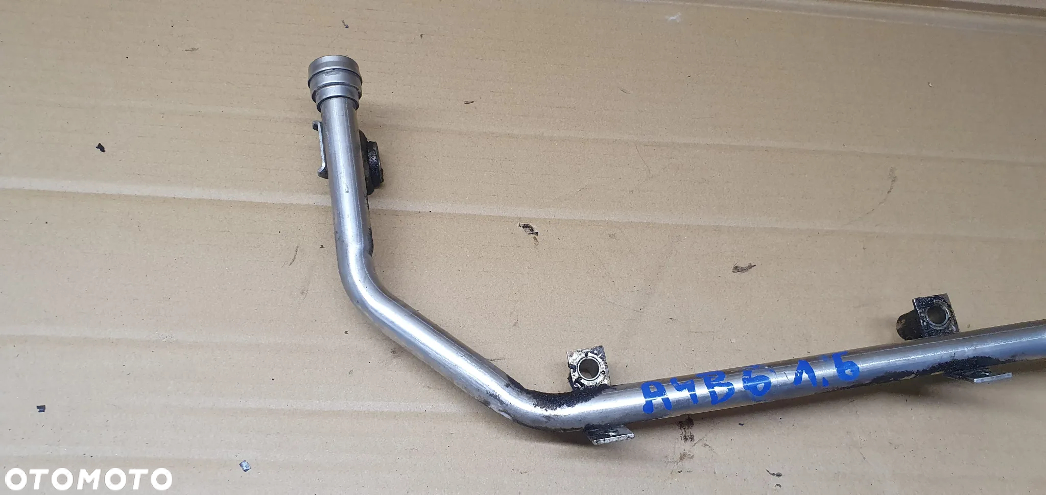 Rurka przewód EGR Audi A4 B6 1.6 06B133817N - 3