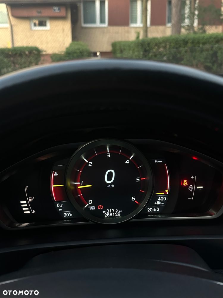 Volvo V40 - 8