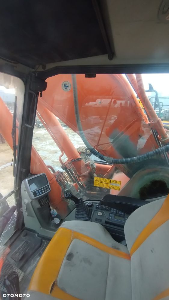 Doosan DX520 - 12
