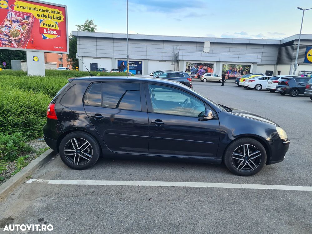 Volkswagen Golf - 13