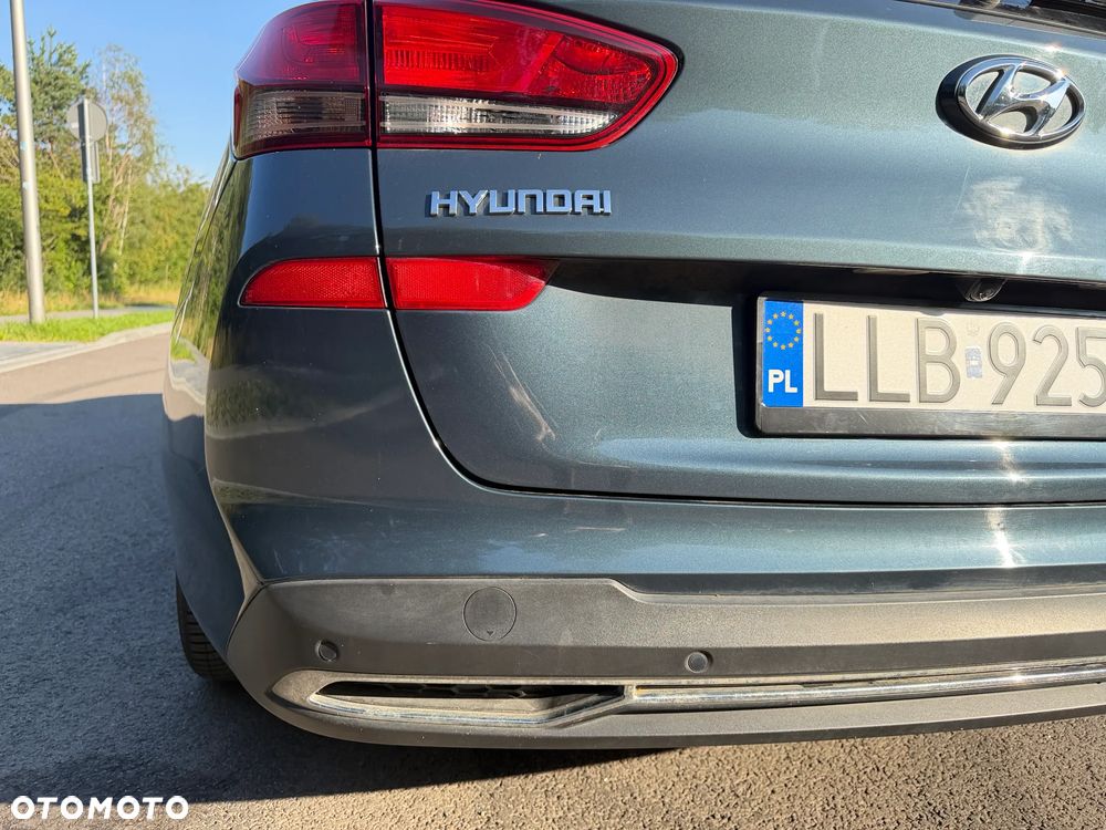 Hyundai i30 1.5 T-GDI 48V Comfort DCT - 14