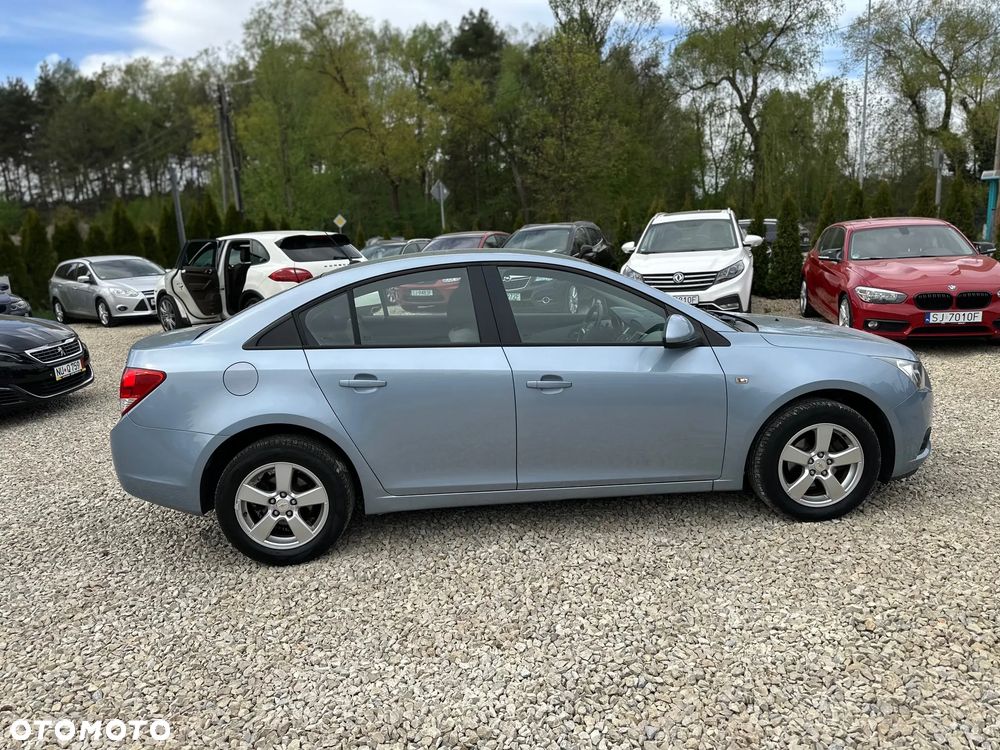 Chevrolet Cruze 1.6 LT+ - 6