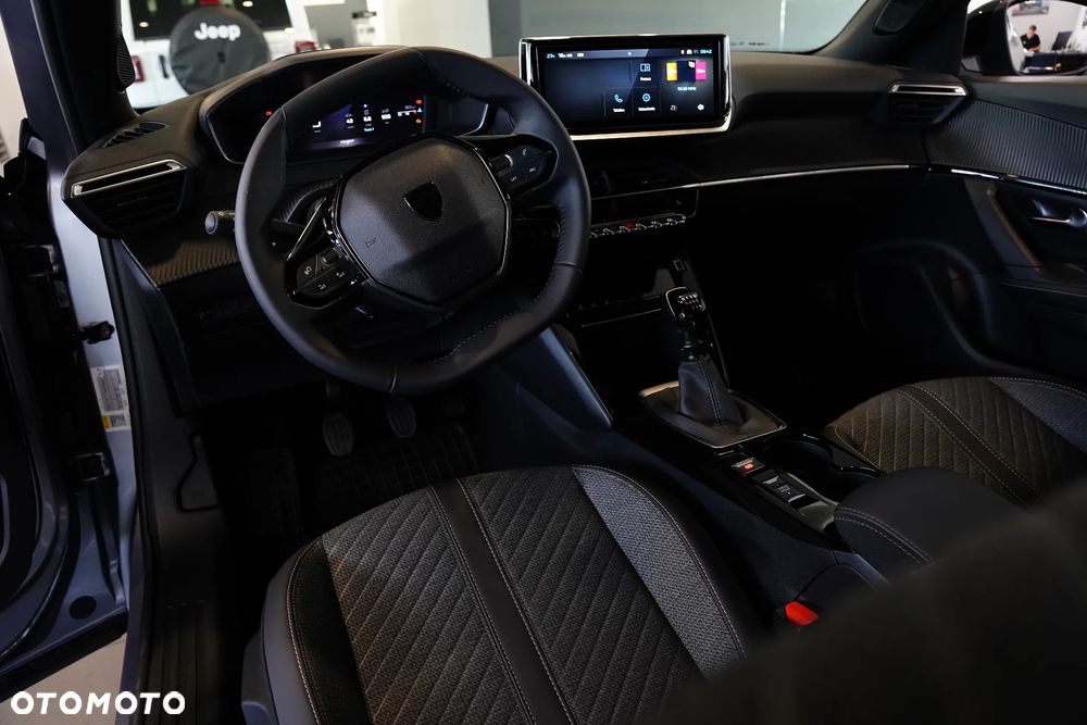Peugeot 2008 1.2 PureTech Allure S&S - 7