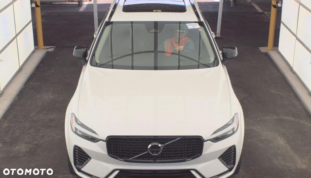 Volvo XC 60 - 6
