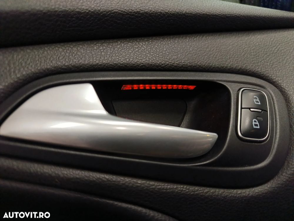 Ford Focus 2.0 TDCI Titanium - 10