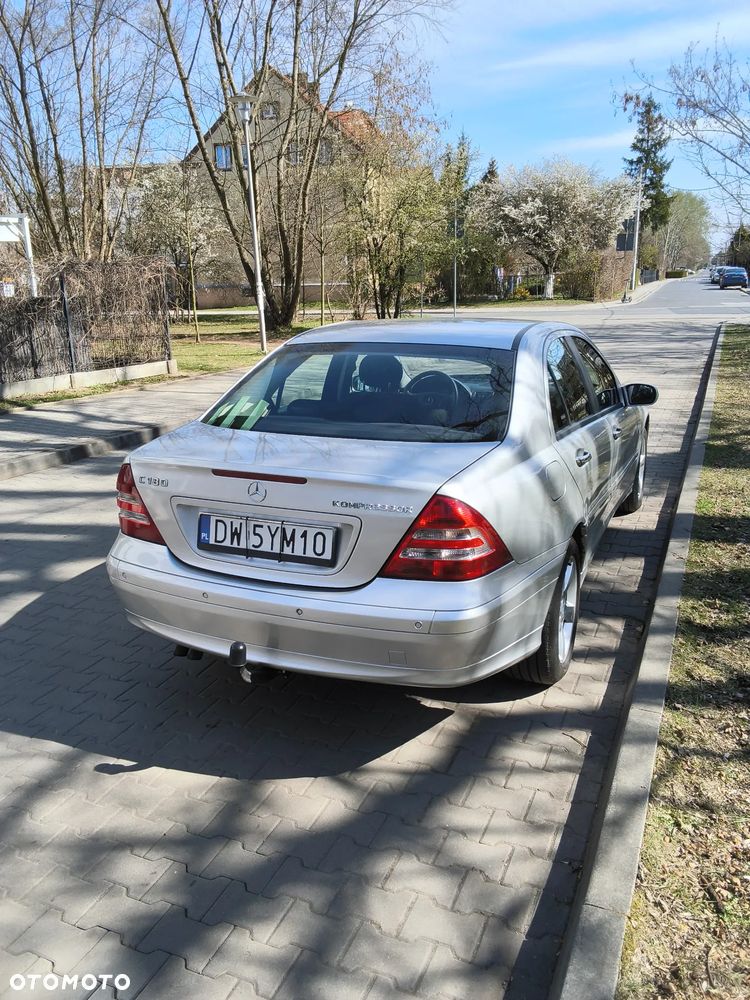 Mercedes-Benz Klasa C 180 Kompressor Automatik Elegance - 15