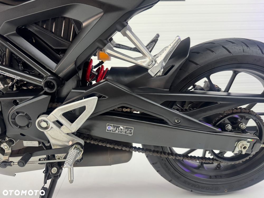 Honda CB - 13