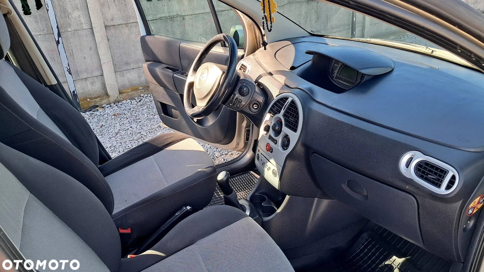Renault Modus 1.6 16V Dynamique - 17