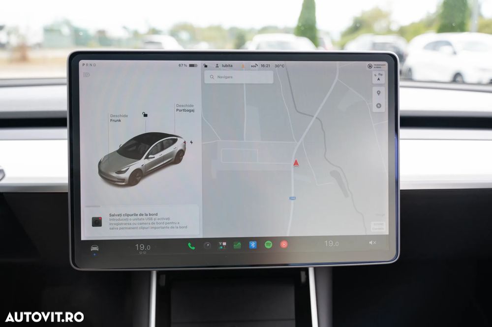 Tesla Model 3 Langstreckenbatterie Allradantrieb Dual Motor - 21