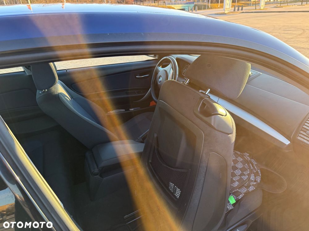 BMW Seria 1 118d - 8