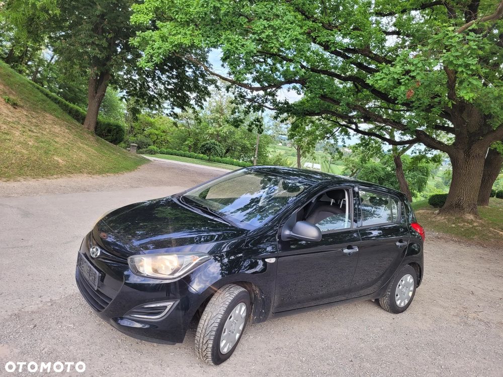 Hyundai i20 1.2 Fifa World Cup Edition - 25