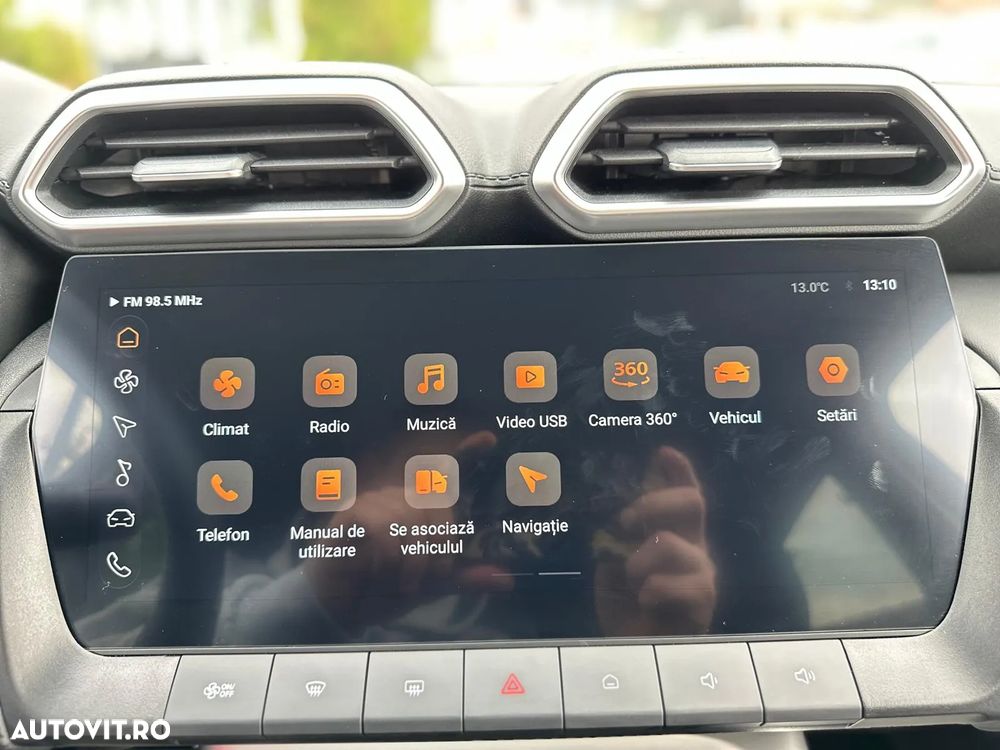 MG ZS HEV Hybrid+ Luxury - 21