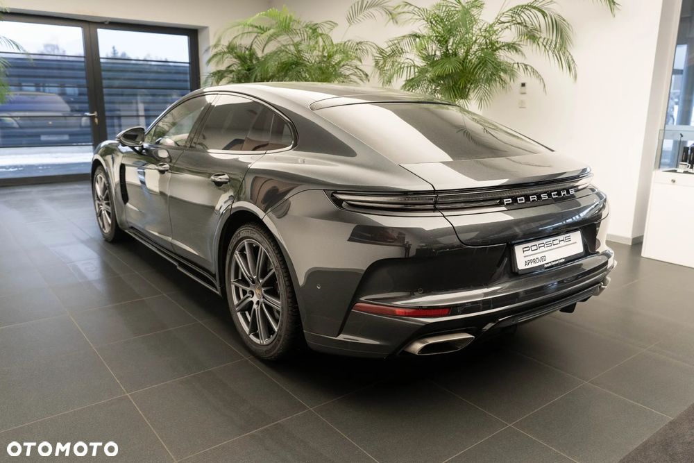 Porsche Panamera 4 - 7