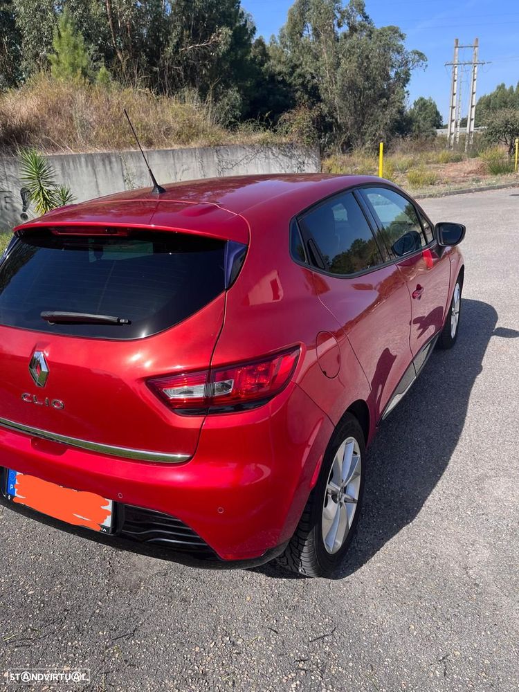 Renault Clio 1.2 16V Confort 130g - 7
