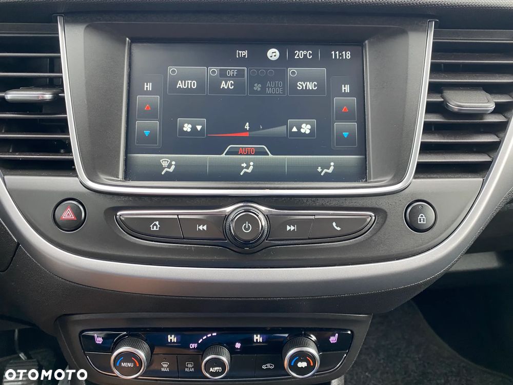 Opel Crossland X - 32