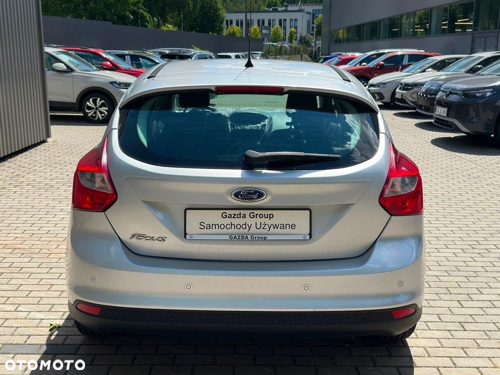 Ford Focus 1.6 Trend - 8