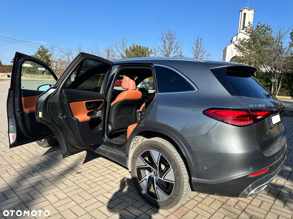 Mercedes-Benz GLC - 10