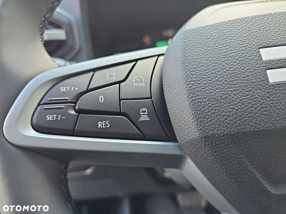 Dacia Duster 1.8 Hybrid 155 Journey MMT - 16