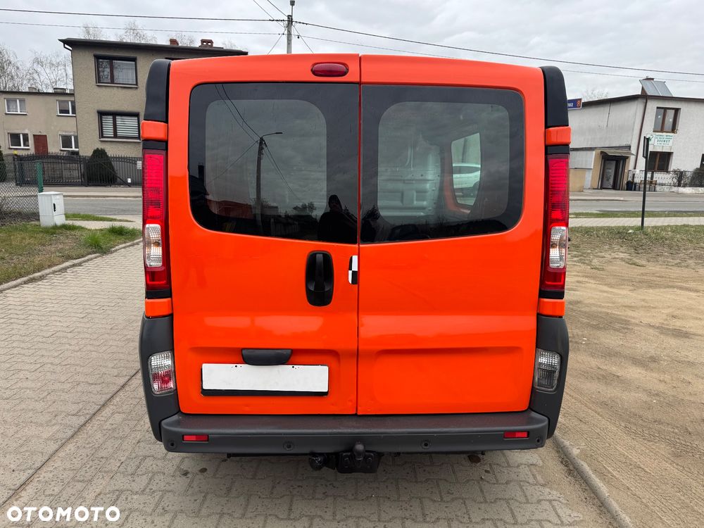Renault TRAFIC - 5