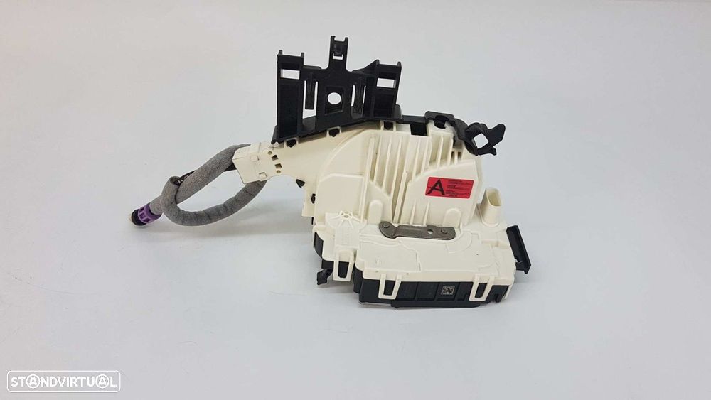 FECHADURA PORTA TRASEIRA ESQUERDA MERCEDES CLASE GLA (W156) GLA 200 CDI (156.908... - 1