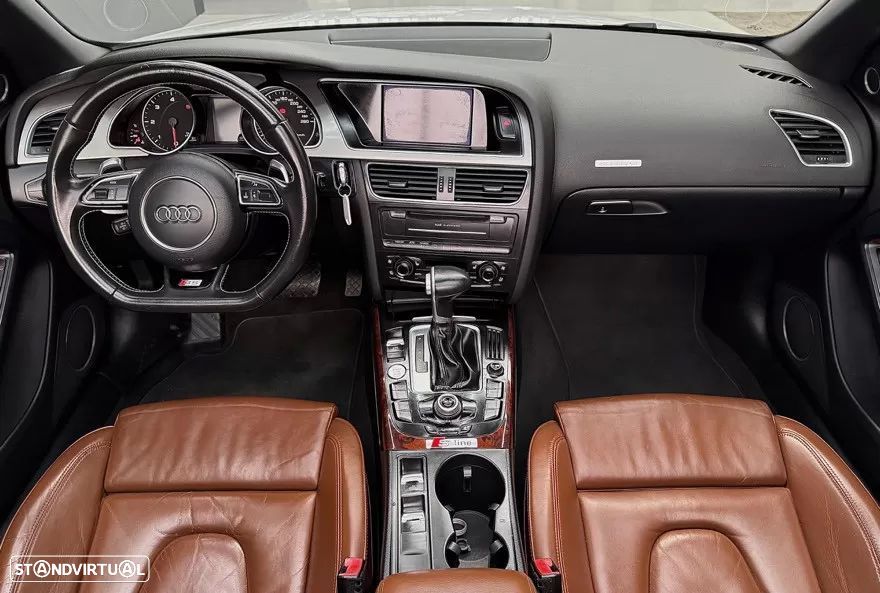 Audi A5 Cabrio 3.0 TDi V6 quattro S-line S-tronic - 27