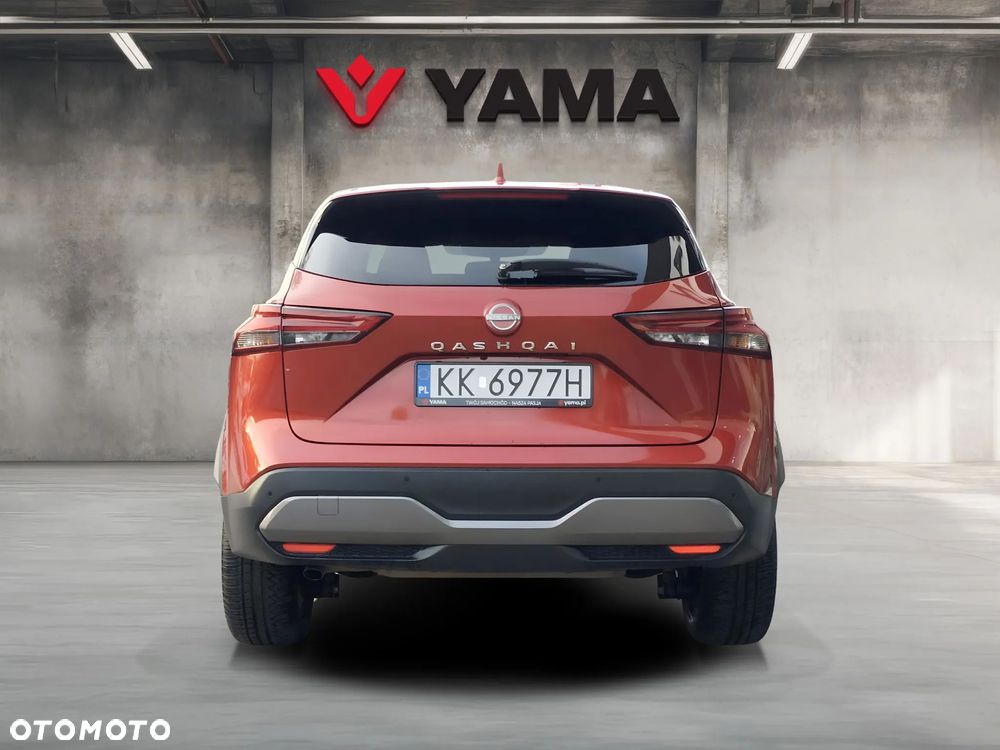 Nissan Qashqai 1.3 DIG-T mHEV N-Connecta Xtronic - 4