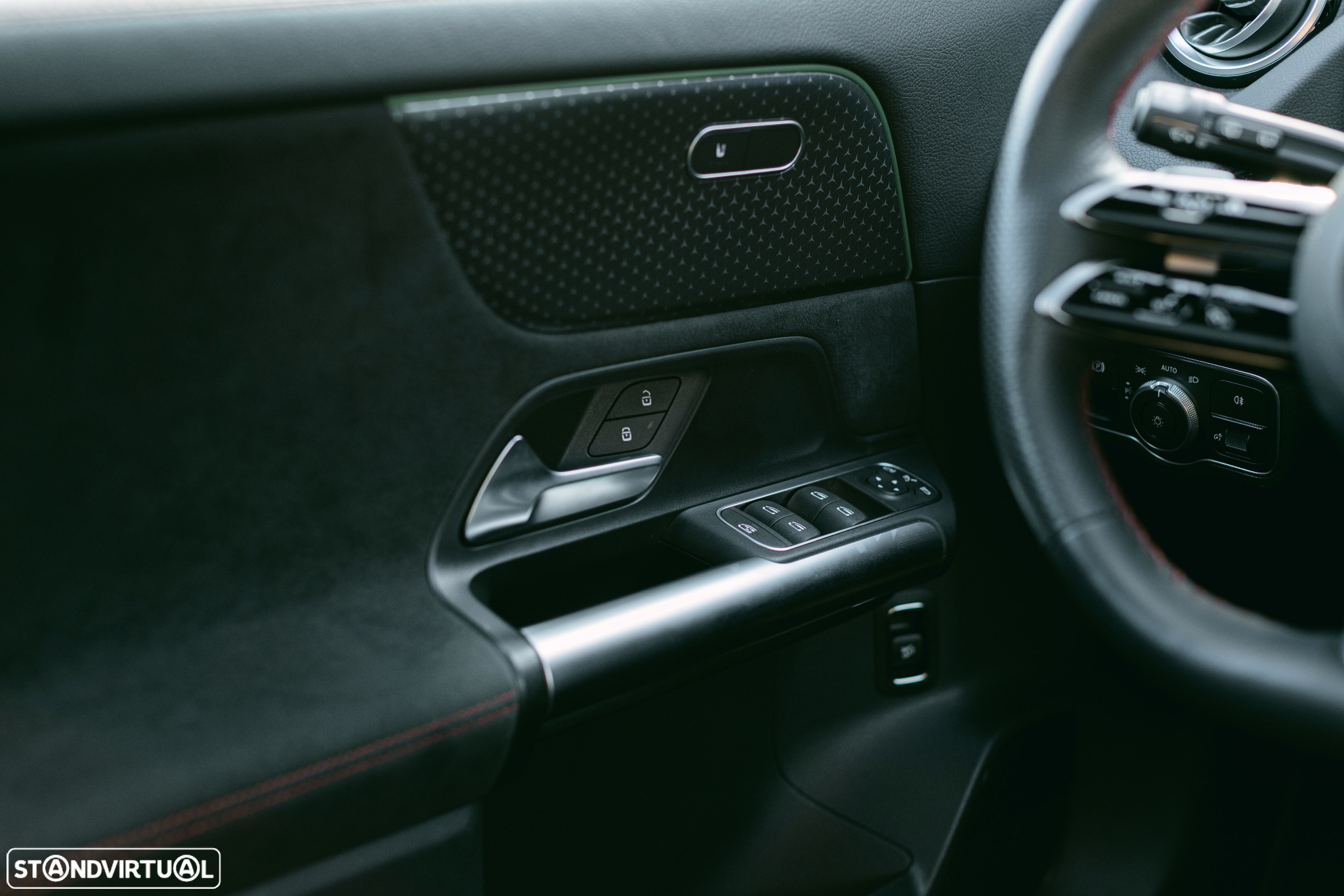 Mercedes-Benz EQA 350 4Matic AMG Line - 23