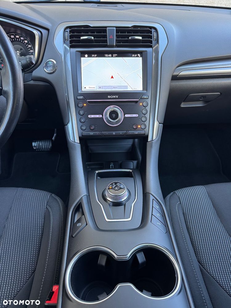 Ford Mondeo 2.0 EcoBlue Titanium - 12
