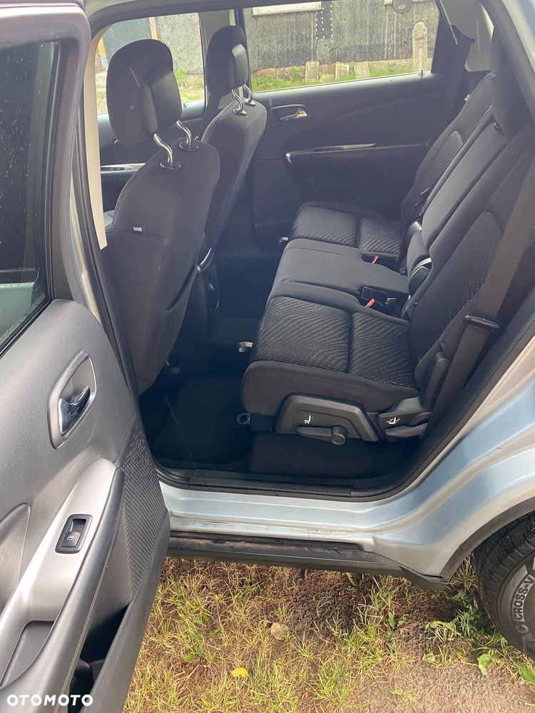 Dodge Journey - 7