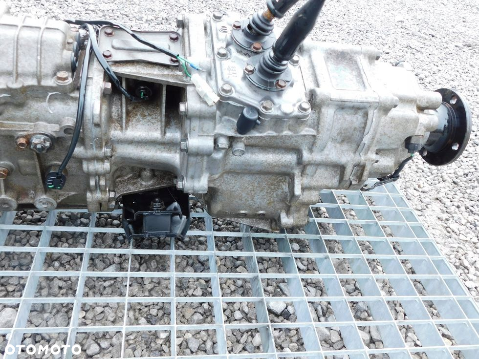 Skrzynia biegów manual Ford Ranger IV 2.5 TDCI 143KM reduktor Mazda BT-50 - 12