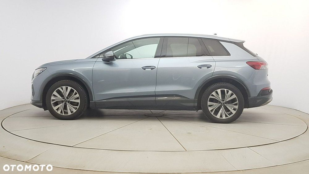 Audi Q4 e-tron - 4