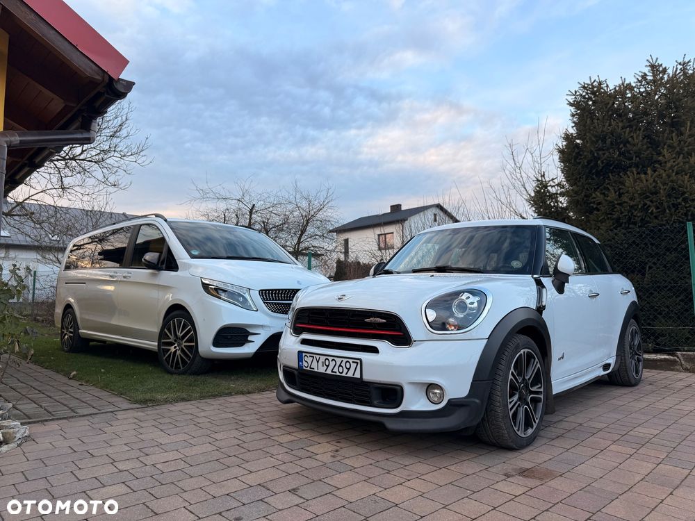 MINI John Cooper Works - 25