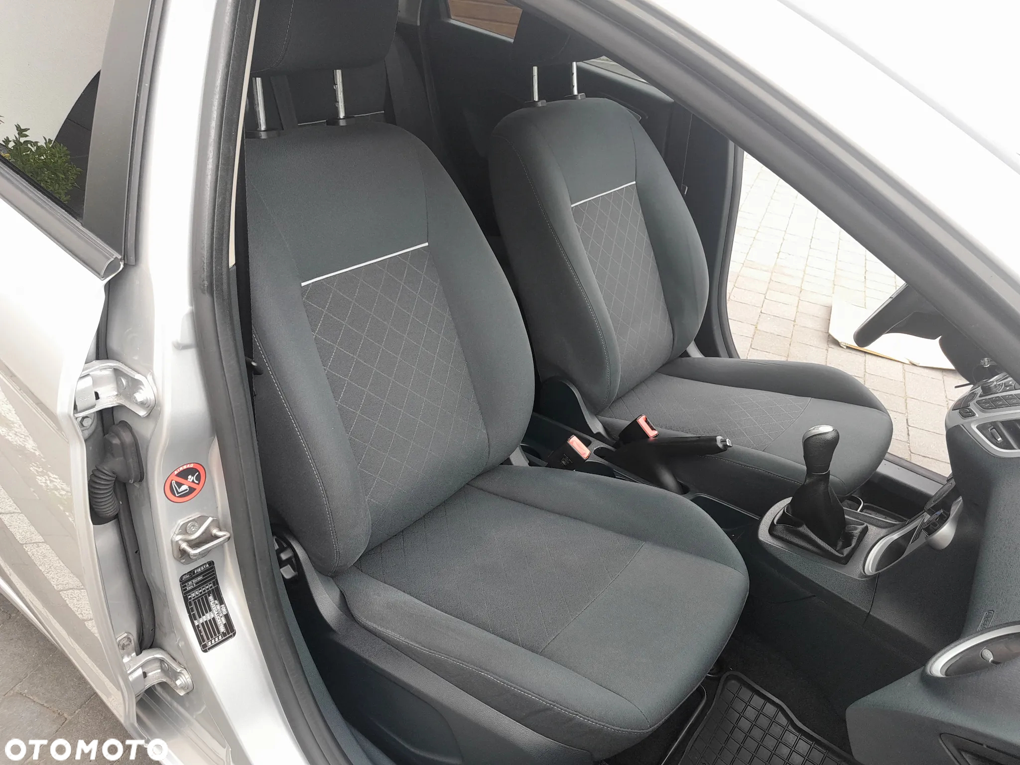 Ford Fiesta - 17