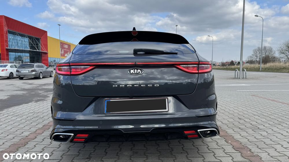 Kia ProCeed - 5