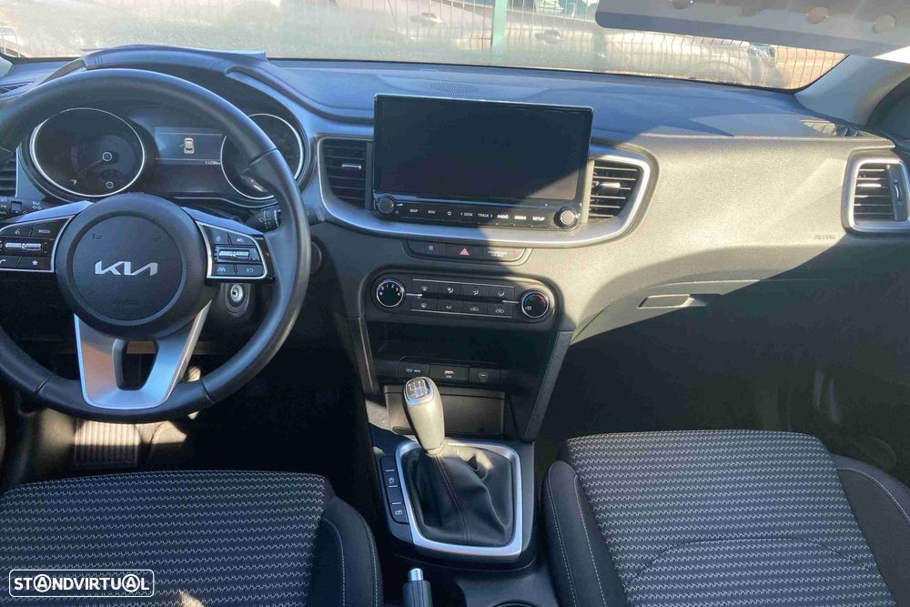 Kia XCeed 1.0 T-GDI Dynamic - 9