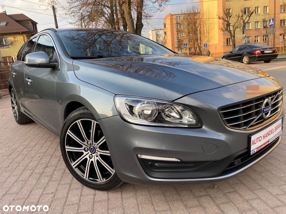 Volvo V60 D3 Summum - 29