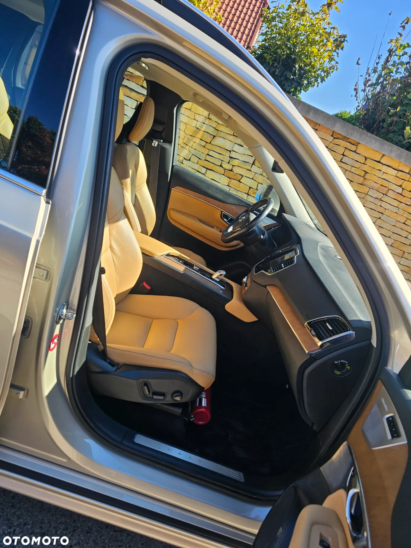 Volvo XC 90 T8 AWD Plug-In Hybrid Momentum 7os - 26