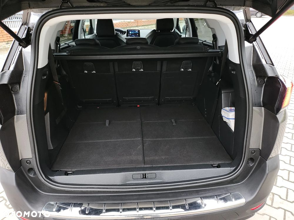 Peugeot 5008 1.2 PureTech Allure S&S - 21