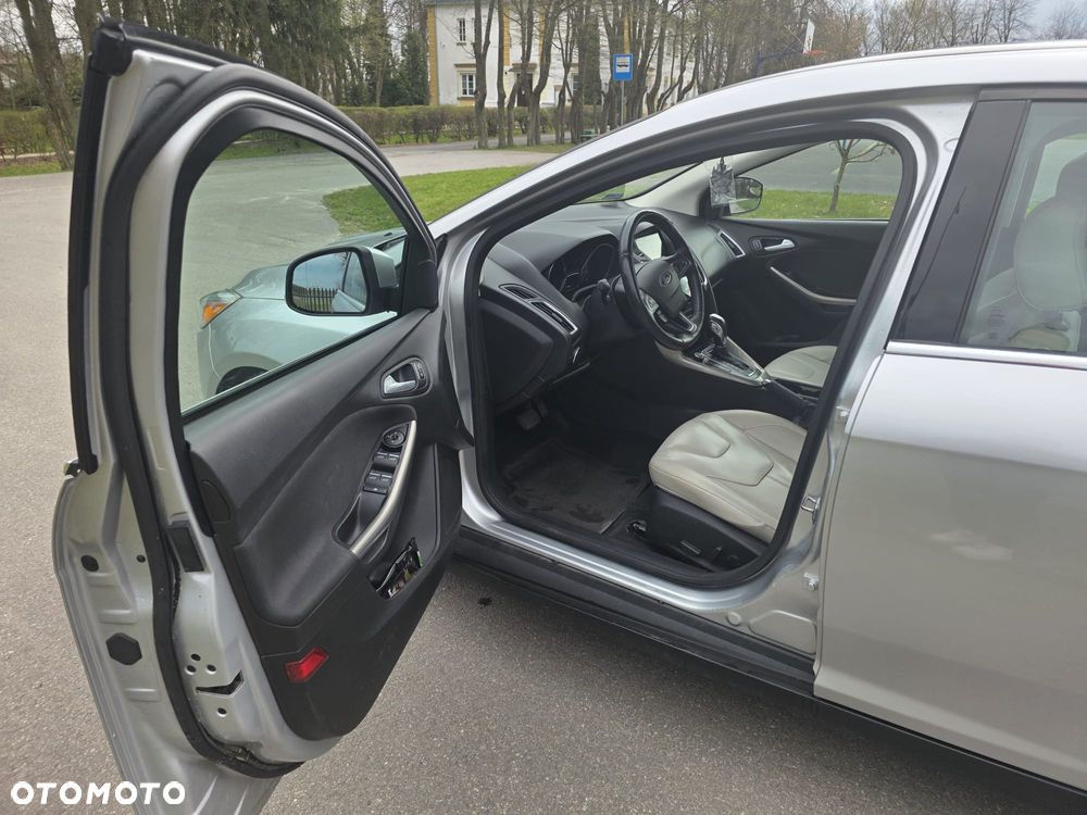 Ford Focus - 21