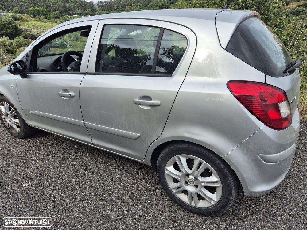 Opel Corsa - 2