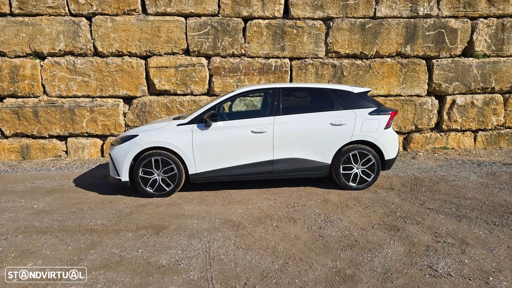 MG MG4 64 kWh Luxury - 3