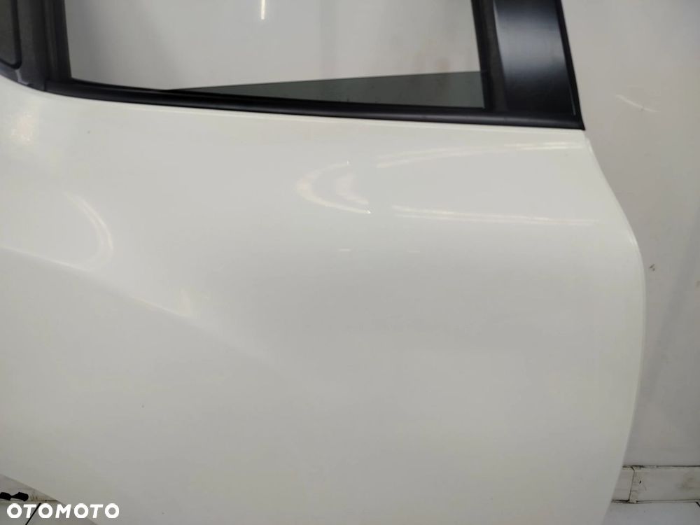 NISSAN JUKE F15 11R-DRZWI PRAWY TYŁ PRAWE TYLNE 326 - 7