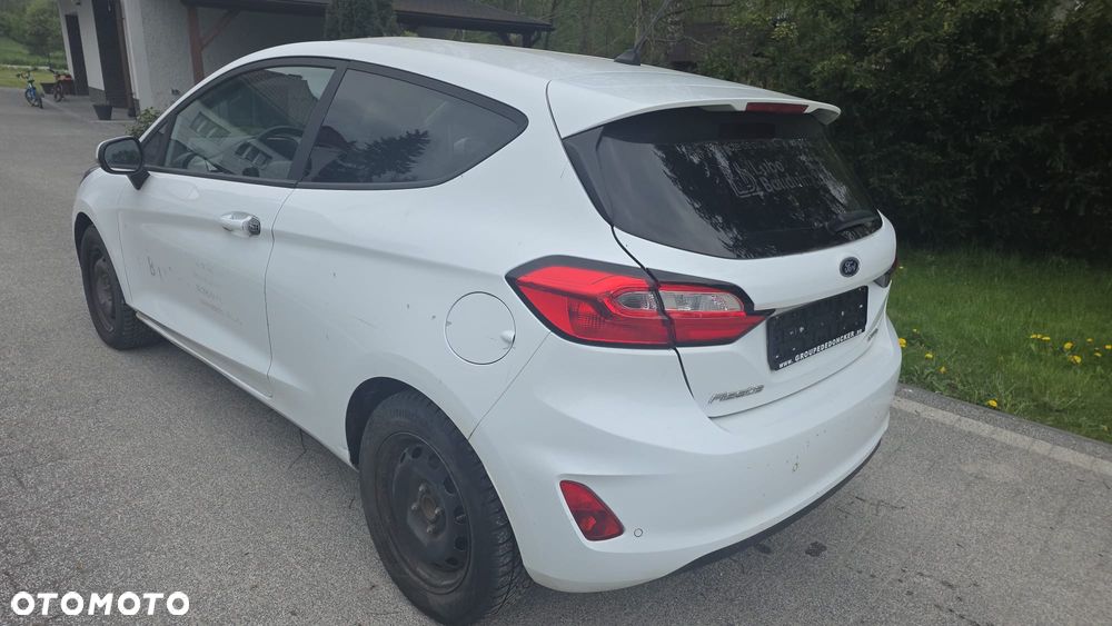 Ford Fiesta - 4