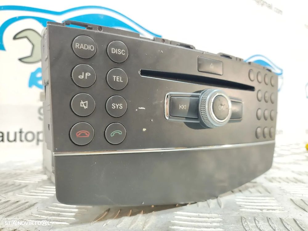 Autorádio original Mercedes W204 - 2