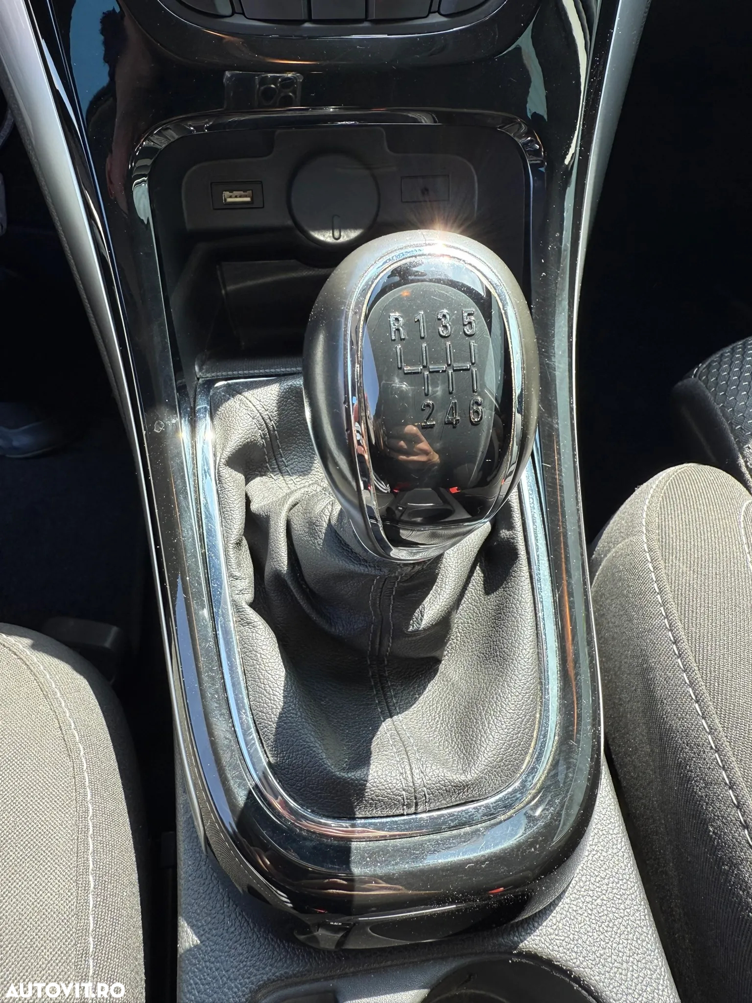 Opel Astra 2.0 CDTI Exklusiv - 14
