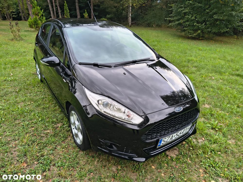 Ford Fiesta - 2