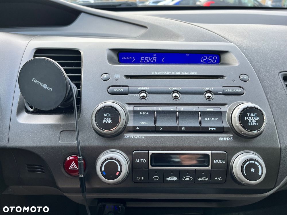 Honda Civic 1.8 Comfort - 8