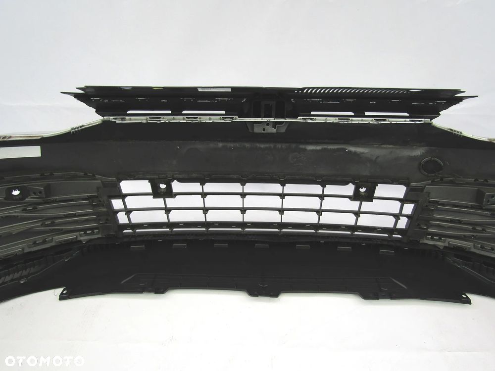 Zderzak przedni VW Golf 8 20 - 23 Pdc-4 Lakier LA7W - 20